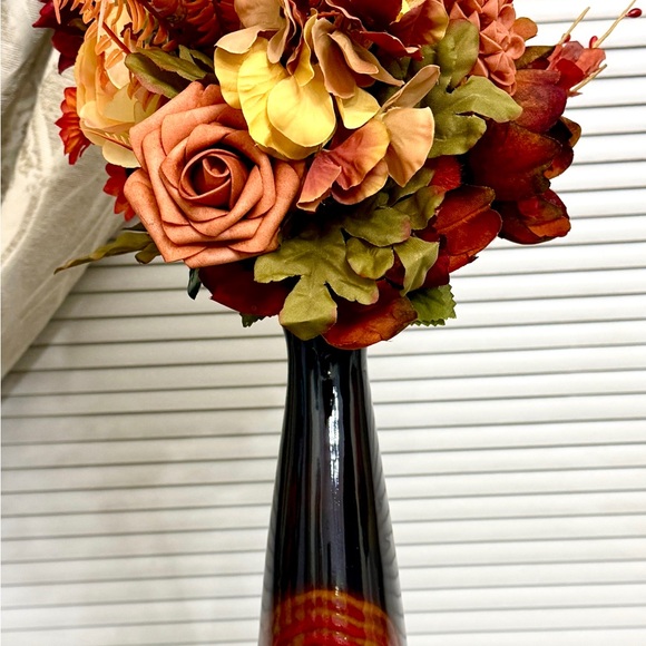 Fall faux flower arrangement - Picture 3 of 6
